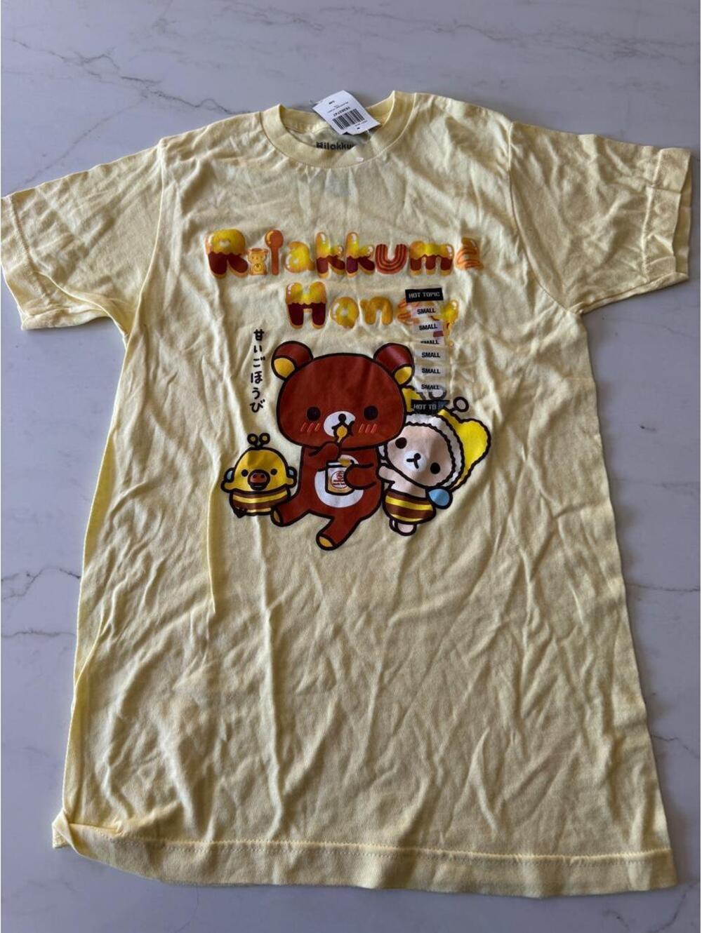 Rilakkuma hot topic shirt Small